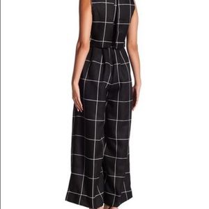 Gracia wide leg jumpsuit in size S